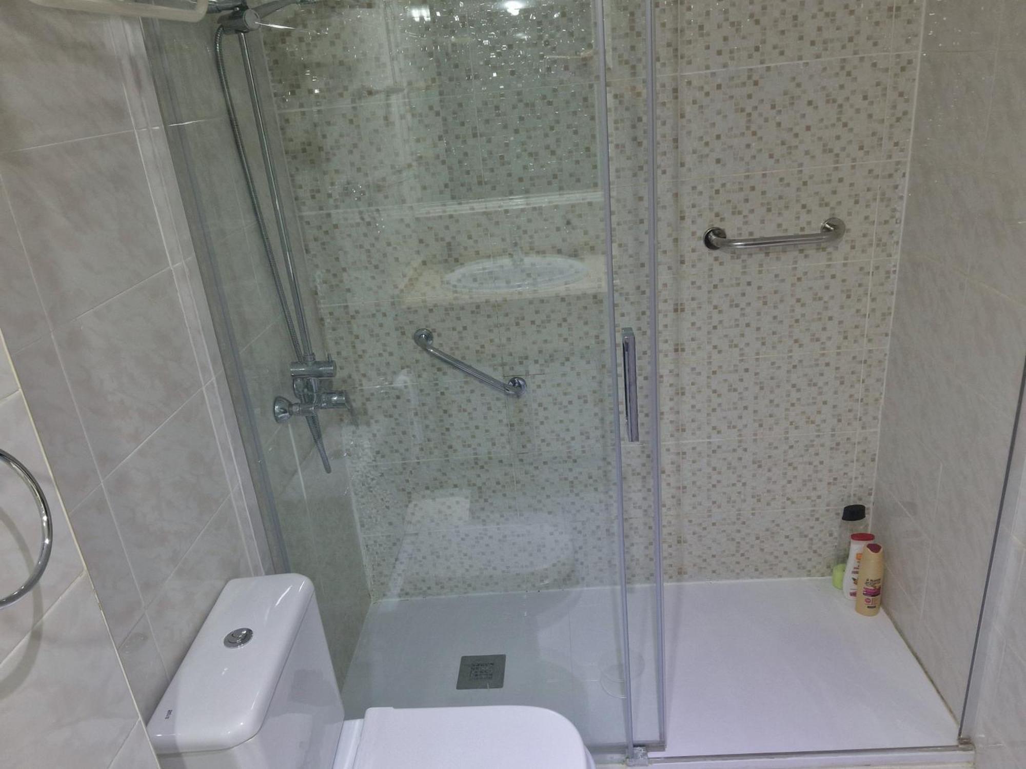 Piso Para Vacaciones En Alicante Esterno foto